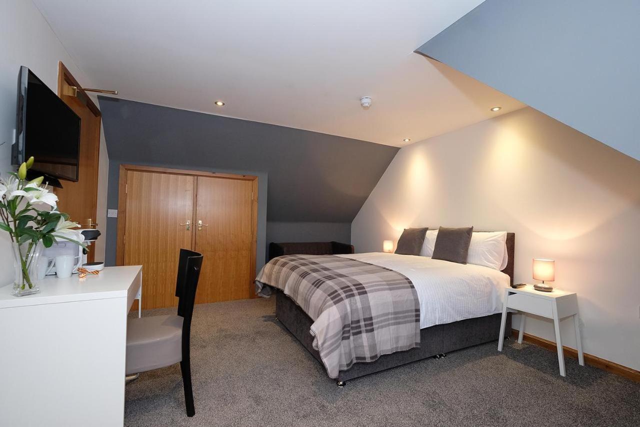 The Square Kintore Exterior foto
